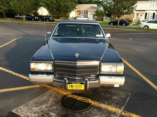1991 Cadillac Broaham  V8  5.0     RWD, US $6,000.00, image 2