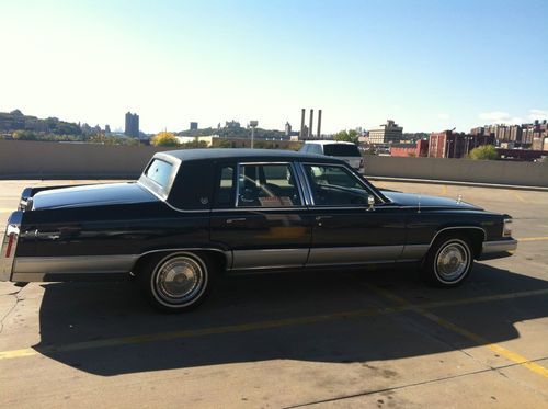 1991 Cadillac Broaham  V8  5.0     RWD, US $6,000.00, image 3