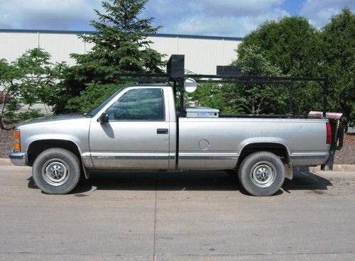 1999 chevy c2500 2wd pickup w/8' box, lift gate &amp; more, 5.7 l v-8, 62,074 miles