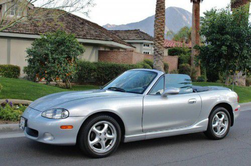 2002 mazda mx5 miata 4k miles! nardi touring edition .