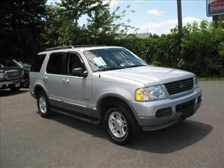 2002 ford explorer xlt v8 towing pkg leather four wheel drive 92968 miles clean