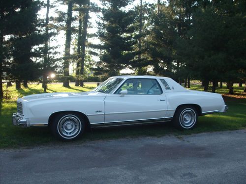 1977 chevrolet monte carlo s coupe 2-door 5.0l