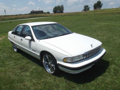 1991 chevrolet caprice base sedan 4-door 5.0l