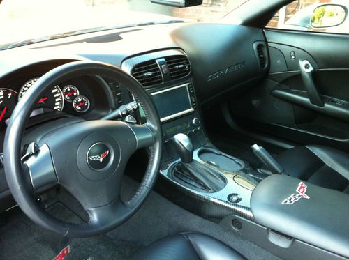 2006 Chevrolet Corvette Base Coupe 1LT Original Owner, low miles, image 10
