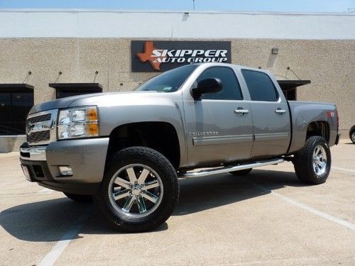 2009 chevrolet 1500 crew cab lt 4x4 6 inch lift custom wheels sharp clean carfax