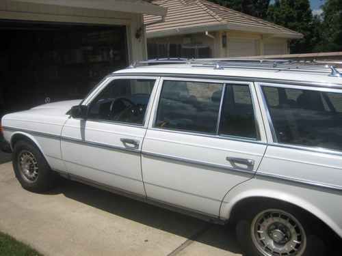 Classic 7 passenger white 300td diesel wagon in superior condition inside &amp; out.