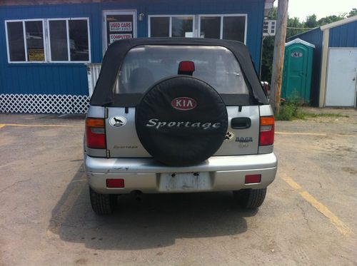 2002 Kia Sportage automatic, image 4