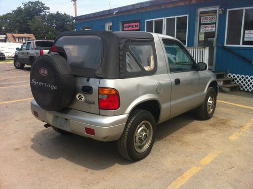 2002 Kia Sportage automatic, image 5