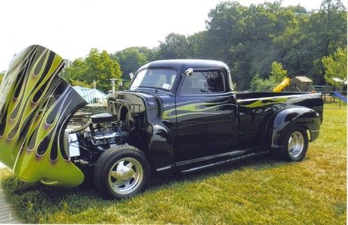 1950 chevy 3100 long bed five window pick up custom street rod