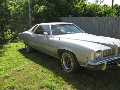 1975 pontiac grand lemans base coupe 2-door 5.7l