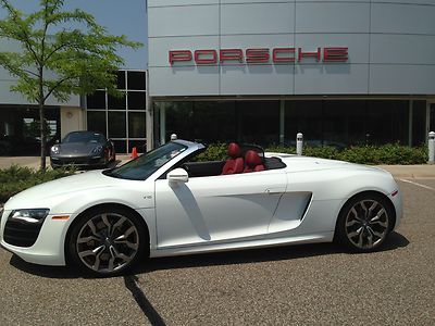 Audi r8 v10 one owner local vehicle
