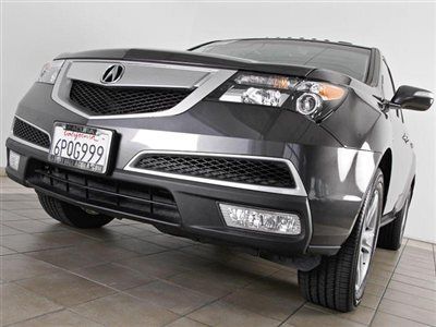 Awd 4dr low miles suv certified local trade in