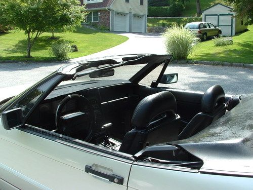 NO RESERVE - 1990 Caddy Allante Convertible, 108k, Pearl White, Black Leather, image 11