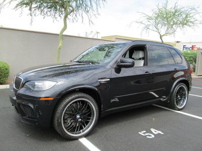 2011 4wd black v8 leather automatic navigation sunroof miles:41k suv