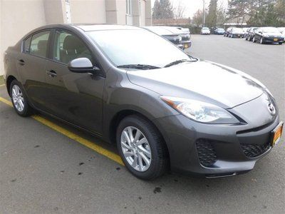 I grand tour 2.0l nav cd front wheel drive power steering 4-wheel disc brakes
