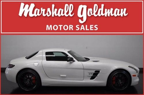 2012 mercedes sls amg cpe designo mystic white &amp; classic red leather  300 miles