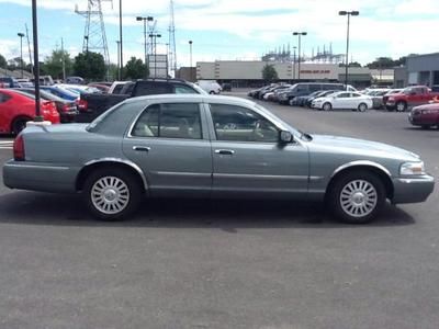 Ls ultimate,loaded, extra clean, rare,low miles,great color combo,leather