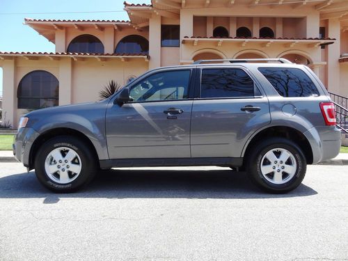 2012 ford escape xlt sport utility 1 owner, clean carfax gray/gray no reserve