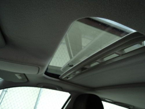 2001Golf4Door 5 Speed Jet Black Runs Super Cold Air NO RESERVE, image 12