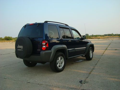 2005 Jeep Liberty Trai Rated Sport Utility 4-Door 3.7L, image 4