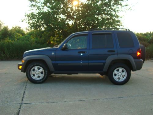2005 Jeep Liberty Trai Rated Sport Utility 4-Door 3.7L, image 7