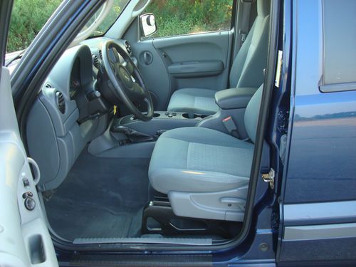 2005 Jeep Liberty Trai Rated Sport Utility 4-Door 3.7L, image 9