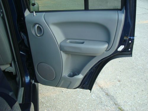 2005 Jeep Liberty Trai Rated Sport Utility 4-Door 3.7L, image 17
