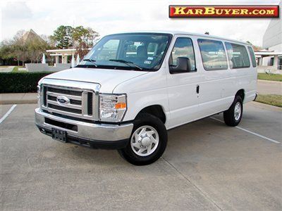 Xlt,flex fuel,extended van super duty,15 passanger,runs gr8!