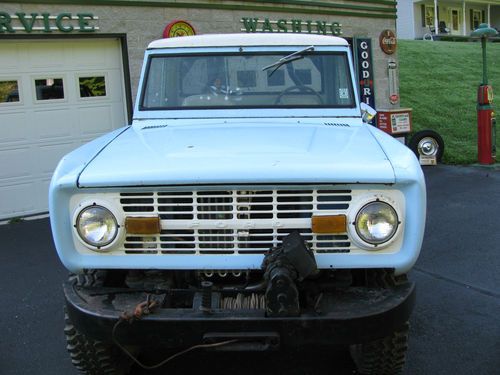 1972 Early Ford Bronco Half Cab Run and Drive Project 302 Automatic, image 13
