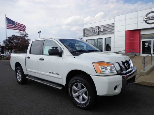 2013 nissan titan sv unbeleivable price reduction! once in a lifetime offer! new