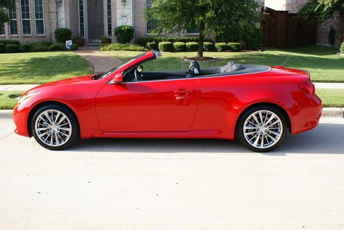 Pristine 1 owner 2011 infiniti g37 base convertible 2-door 3.7l red loaded nav