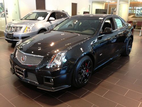 Cts-v, navigation, black on black, recaro seats, red calipers