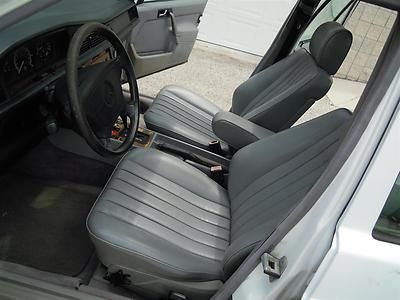 1992 MERCEDES-BENZ 190E 2.3L WHITE GRAY LEATHER MOONROOF COLD A/C NEW TIRES!!!, US $2,000.00, image 24