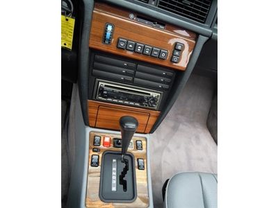 1992 MERCEDES-BENZ 190E 2.3L WHITE GRAY LEATHER MOONROOF COLD A/C NEW TIRES!!!, US $2,000.00, image 28