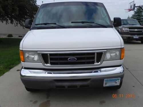 2006 ford e-350, 15 passenger van