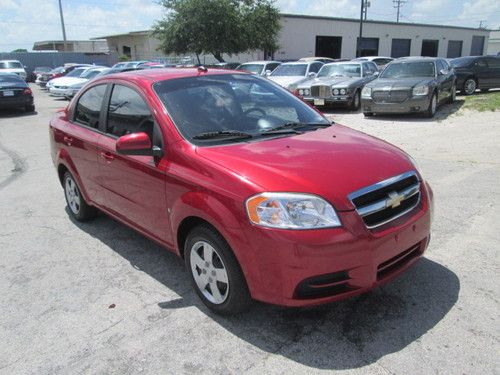 2009 chevrolet aveo lt sedan 4-door 1.6l