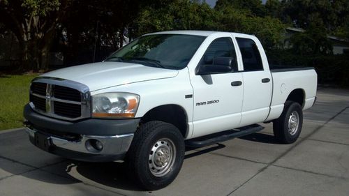 2006 dodge ram 2500 st crew cab 5.7 hemi super clean