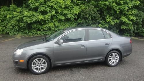 1 owner, clean carfax, volkswagen jetta tdi, manual no reserve