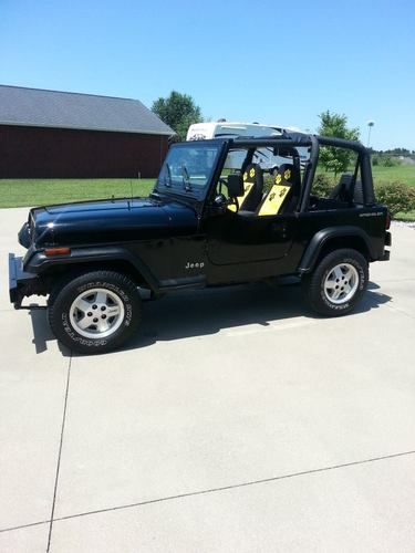 1995 jeep wrangler yj 2.5l 5-speed manual soft top everything works