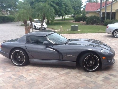 2000 dodge viper r/t-10 convertible 2-door 8.0l