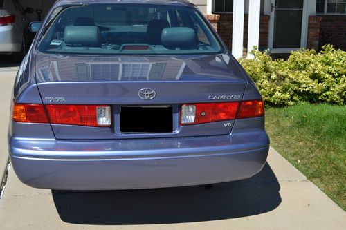 2000 toyota camry le sedan 4-door 3.0l