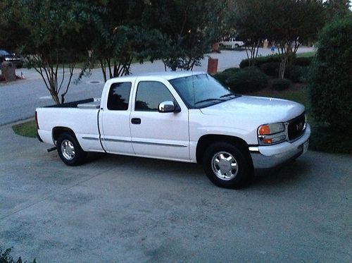 2002 gmc sierra 1500 ext. cab pickup truck