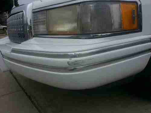 1990 Lincoln Town Car Executive Limousine 4-Door 5.0L, image 10