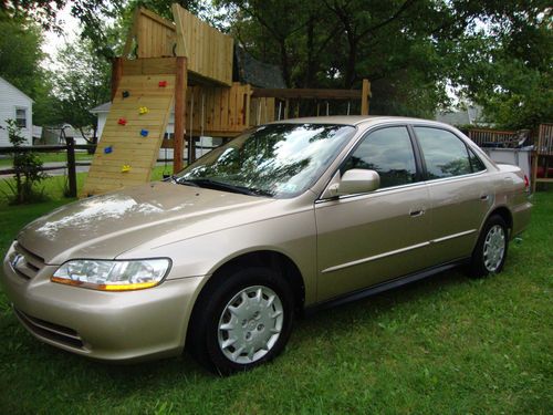 2001 honda accord lx , 4 door vtec automatic. very clean! current pa inspection
