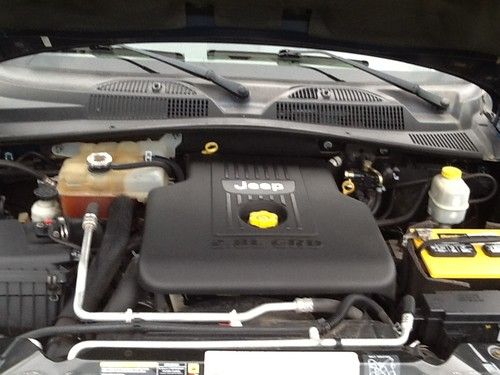 2006 Jeep Liberty Sport Sport Utility 4-Door 2.8L, US $9,250.00, image 12