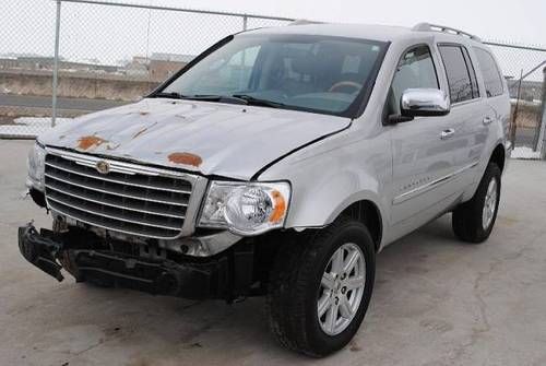 2007 chrysler aspen limited salvage repairable only 68k miles runs!!!