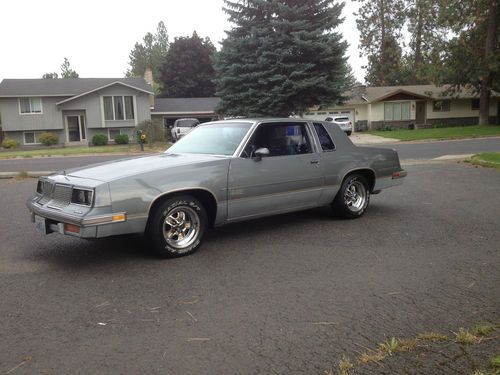 85 oldsmobile 442  with 73k