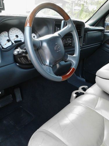 chevy 2500HD crew cab duramax 4x4 lifted 6'' canopy winch totally rebuilt 2010, image 12