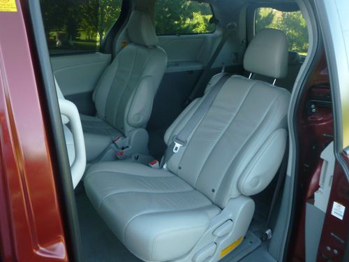 2011 Toyota Sienna Limited Mini Passenger Van 5-Door 3.5L, US $26,500.00, image 3