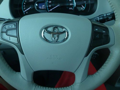 2011 Toyota Sienna Limited Mini Passenger Van 5-Door 3.5L, US $26,500.00, image 13